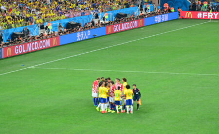 去逼迫对手 去逼迫对手